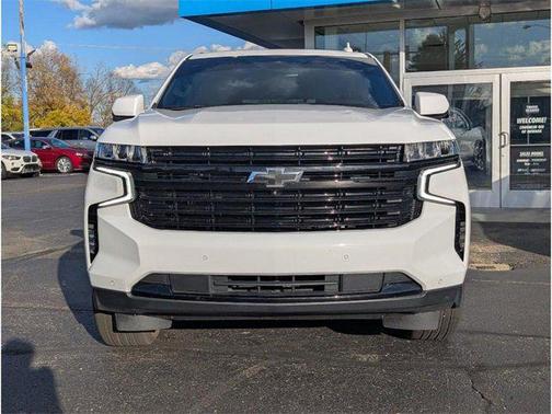 2023 Chevrolet Tahoe 4WD RST