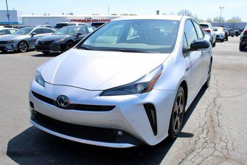 2022 Toyota Prius L