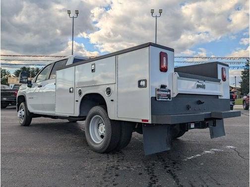 2025 Chevrolet Silverado 3500 WT