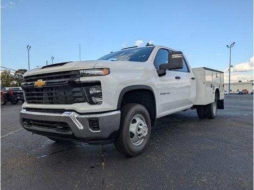 2025 Chevrolet Silverado 3500 WT
