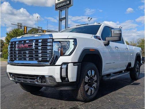 2025 GMC Sierra 3500 Denali