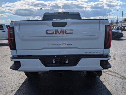 2025 GMC Sierra 3500 Denali