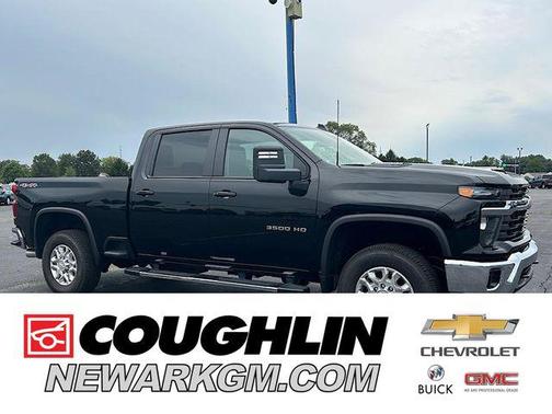 2025 Chevrolet Silverado 3500 LT