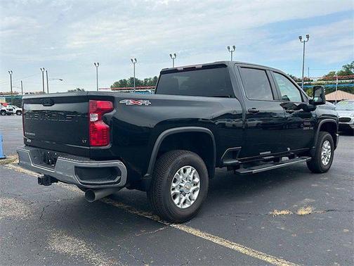 2025 Chevrolet Silverado 3500 LT