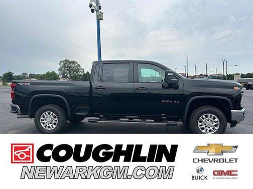 2025 Chevrolet Silverado 3500 LT