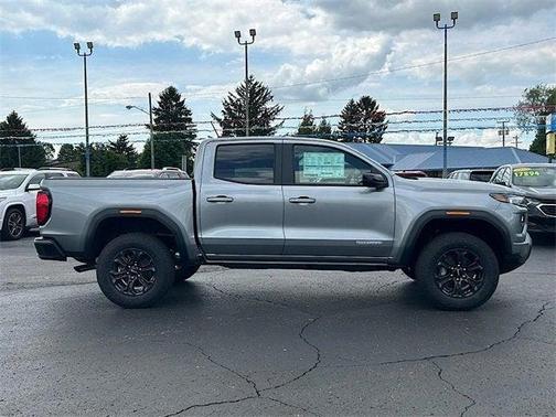 2025 GMC Canyon Elevation