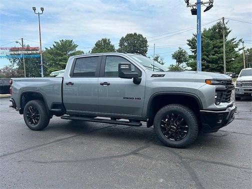 2025 Chevrolet Silverado 2500 Custom