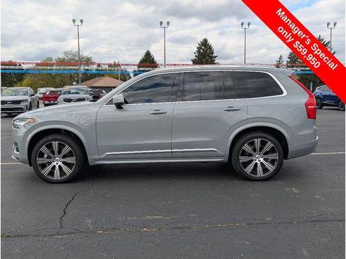 2025 Volvo XC90 Plug-In Hybrid T8 Plus 7-Seater