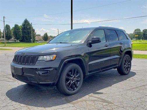 2018 Jeep Grand Cherokee Altitude