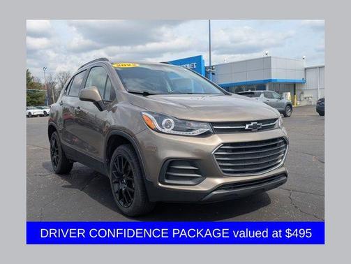 Stone Gray Metallic 2022 Chevrolet Trax LT
