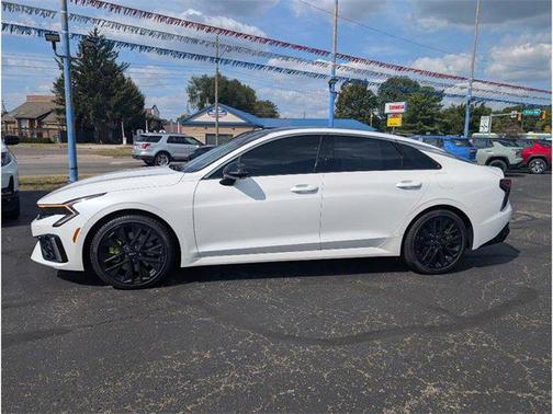 2025 Kia K5 GT