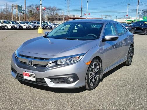 Photo 1 of 26 of 2016 Honda Civic EX-T