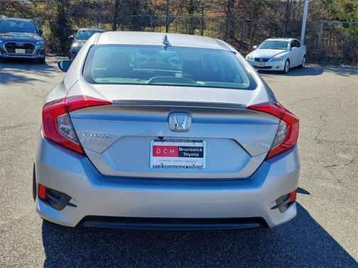 Photo 4 of 26 of 2016 Honda Civic EX-T