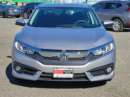 Photo 2 of 26 of 2016 Honda Civic EX-T