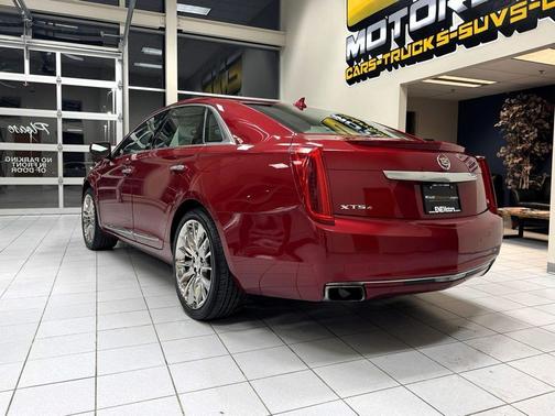 2013 Cadillac XTS Platinum