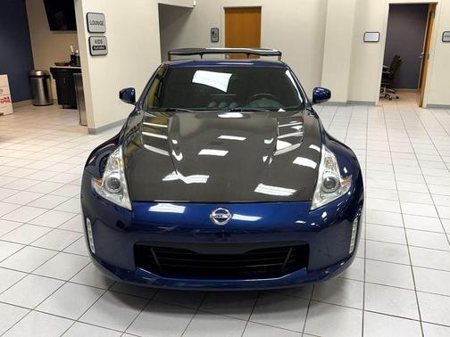 2017 Nissan 370Z Base