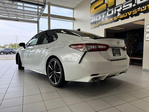 2019 Toyota Camry XSE