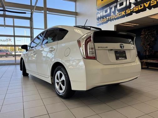 2013 Toyota Prius One
