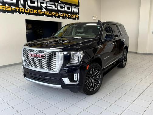 Midnight Blue Metallic 2023 GMC Yukon Denali