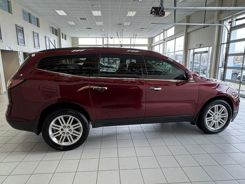 Siren Red Tintcoat 2015 Chevrolet Traverse 1LT