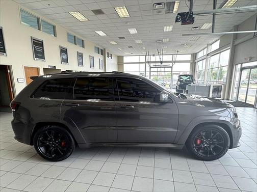 2017 Jeep Grand Cherokee SRT
