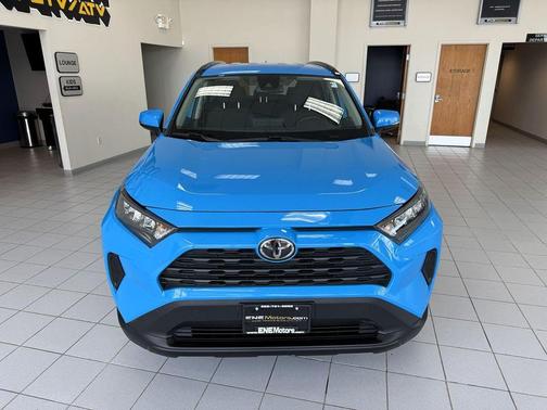 2019 Toyota RAV4 LE