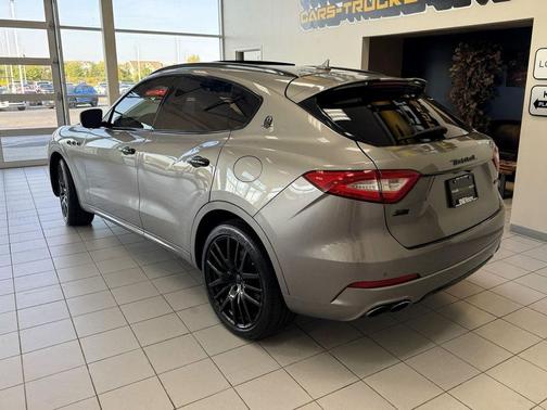 2017 Maserati Levante S