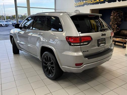 2018 Jeep Grand Cherokee Altitude