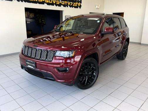 Velvet Red Pearlcoat 2018 Jeep Grand Cherokee Altitude