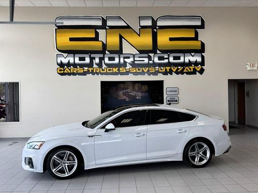 Glacier White Metallic 2022 Audi A5 Sportback 45 S Line Premium Plus