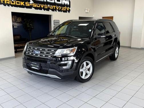 Shadow Black 2017 Ford Explorer XLT
