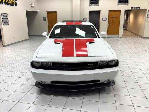 2013 Dodge Challenger SRT8