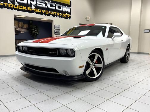 2013 Dodge Challenger SRT8
