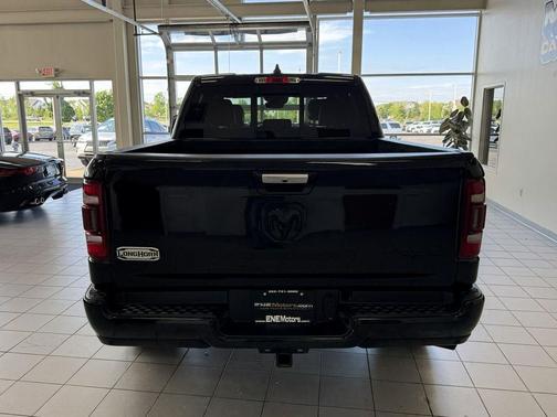 Diamond Black Crystal Pearlcoat 2020 RAM 1500 Longhorn