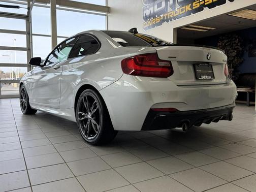 Glacier Silver Metallic 2016 BMW M235 i xDrive