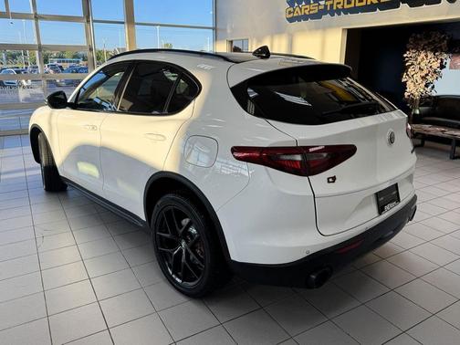 2019 Alfa Romeo Stelvio Ti Sport