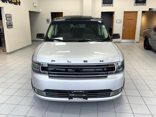 White Platinum Tri-Coat Metallic 2019 Ford Flex Limited