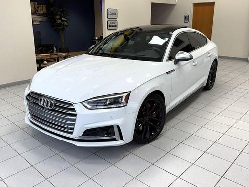 Ibis White 2018 Audi S5 3.0T Prestige