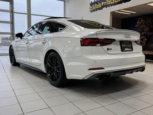 Ibis White 2018 Audi S5 3.0T Prestige