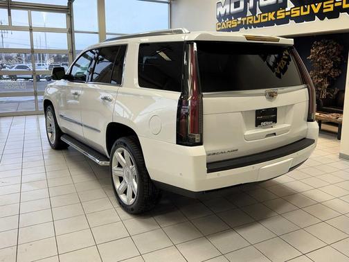 2017 Cadillac Escalade Premium Luxury