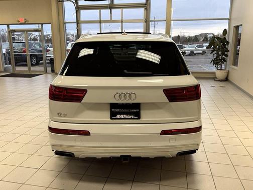 2019 Audi Q7 55 Prestige