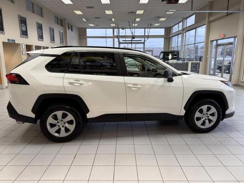 Super White 2019 Toyota RAV4 LE