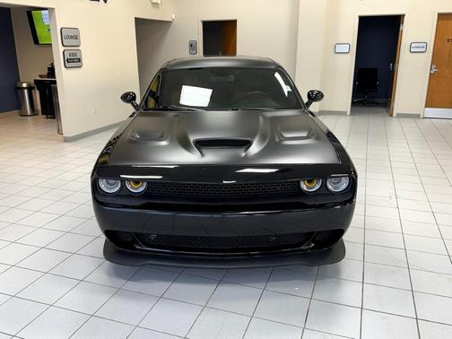 Pitch Black Clearcoat 2021 Dodge Challenger R/T Scat Pack