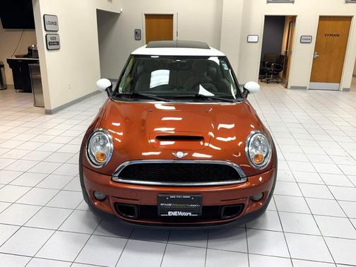Spice Orange Metallic 2011 MINI Cooper S Base