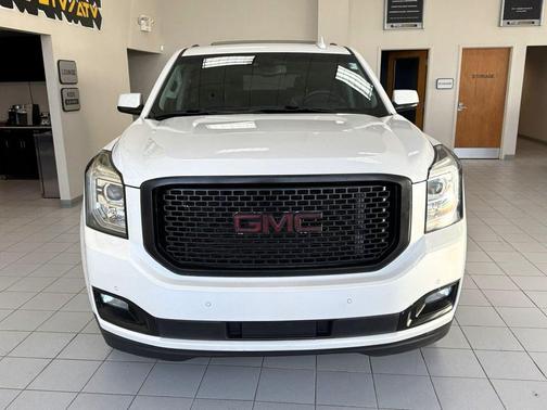 White Frost Tricoat 2016 GMC Yukon Denali