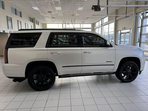White Frost Tricoat 2016 GMC Yukon Denali