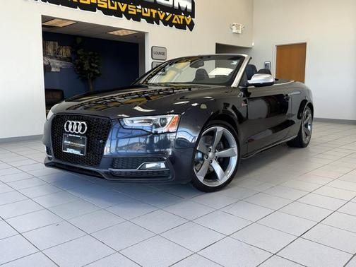 Moonlight Blue Metallic w/ Black Roof 2017 Audi S5 3.0T quattro