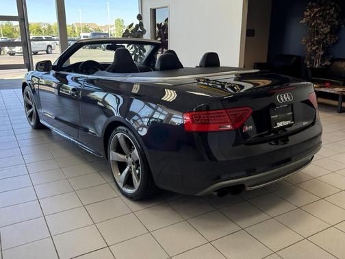 Moonlight Blue Metallic w/ Black Roof 2017 Audi S5 3.0T quattro