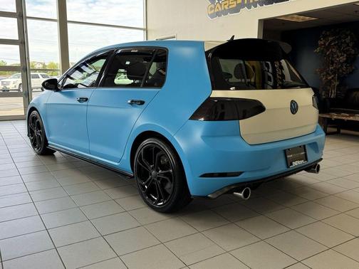 Pure White 2018 Volkswagen Golf GTI 2.0T S 4-Door