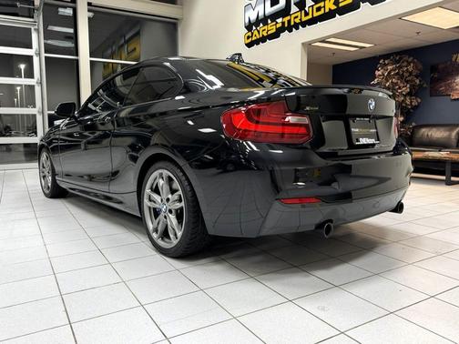 Black Sapphire Metallic 2016 BMW M235 i xDrive